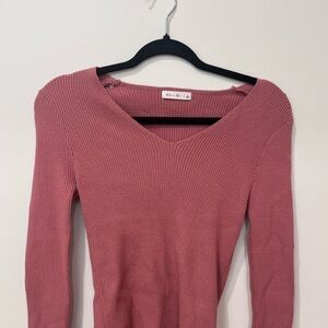 Active USA Ribbed V-Neck Long Sleeve Sweater size large but fits like a medium